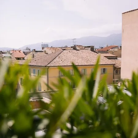 Duplex Avec Terrasse - Hyper-centre De *