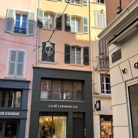 Apartamento Duplex Avec Terrasse - Hyper-centre De Toulon